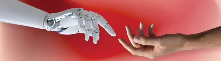 Main humaine touchant main robotique sur fond rouge